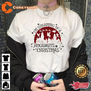 Dreaming Of A Hogwarts Graphic Tees Christms Vacation