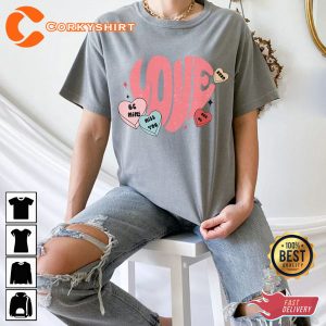 Comfort Colors Valentine Heart Retro Love T-Shirt