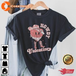Comfort Colors Vintage Howdy Valentine Retro Cowboy Heart T-Shirt