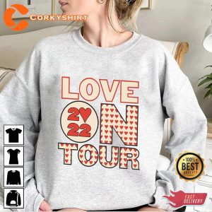 Harry Styles Love On Tour Harry's House Gift for Her T-Shirt Sweatshirt