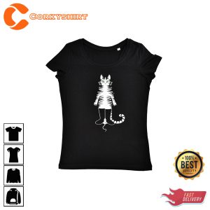 Puss In Boots Women’s Graphic Shirt