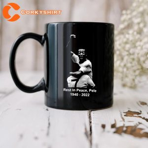 Rest In Peace Pele 1940-2022 Coffee Mug