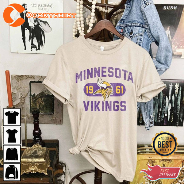 Minnesota Vikings Football Team Retro 90s T-Shirt