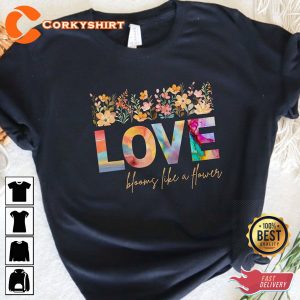 Love Blooms Like A Flower I love my GF Valentine's Day Gift T-Shirt