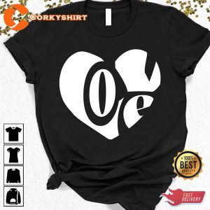 Love Valentines Day Couple Cute Heart Gift For Wife Unisex T-Shirt