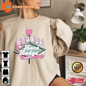 Cupid’s Love Lodge Women Valentines Day Heart Star Design Valentines Funny T-Shirt