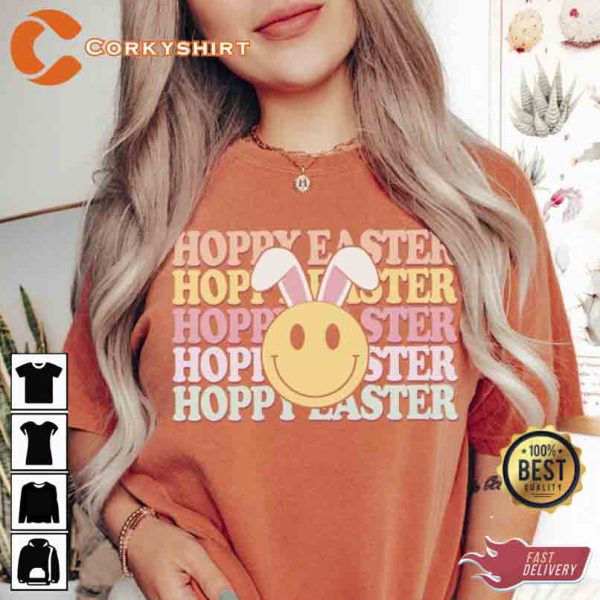 Cute Groovy Easter Bunny Smiley Face Gift for Easter Day T-Shirt