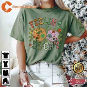 Feeling Lucky Retro St. Patrick_s Day Graphic T-shirt1