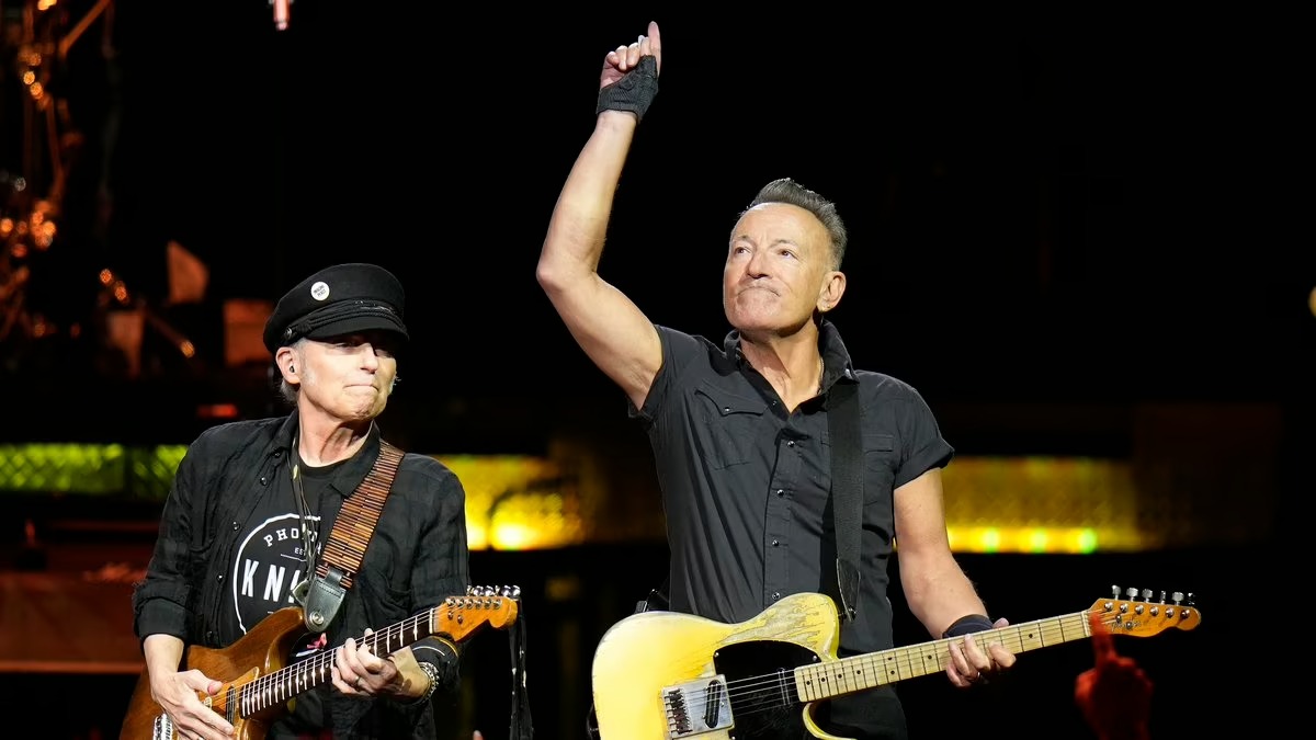 From 'Born to Run' to 'Letter to You' The Enduring Legacy of Bruce Springsteen (1)