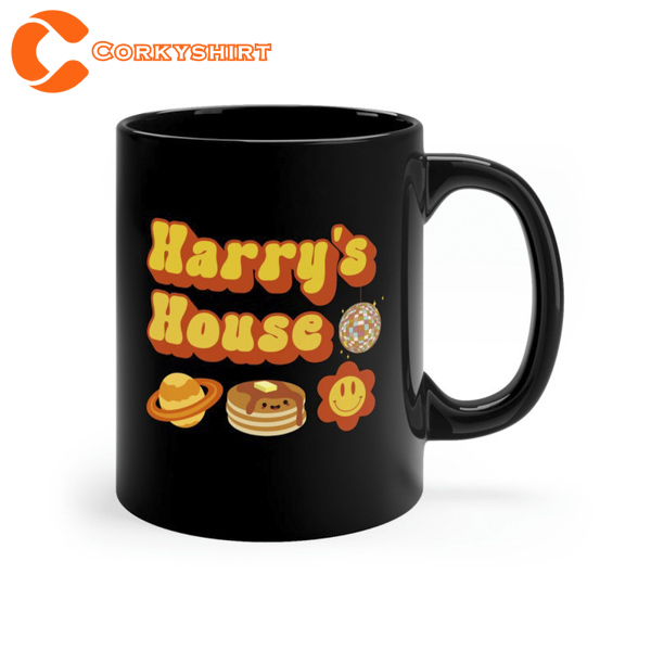 https://images.corkyshirt.com/wp-content/uploads/2023/03/Harrys-House-Harry-Styles-Love-On-Tour-2023-Mug2.jpg