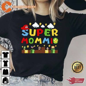 Super Mommio Gift Mothers Day Happy Holiday Crewneck T-Shirt