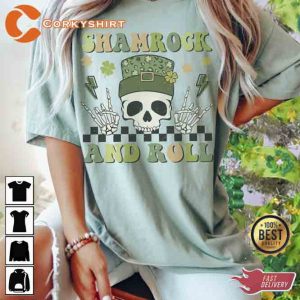 Shamrock And Roll Skull Lucky Unisex T-shirt