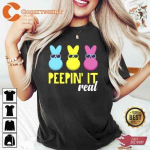Happy Holiday Peepin It Real Gift for Easter Unisex T-Shirt