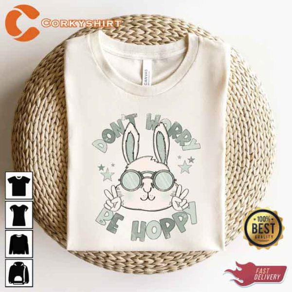 Vintage Easter Dont Worry Be Hoppy Unisex Sweatshirt