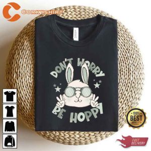 Vintage Easter Dont Worry Be Hoppy Unisex Sweatshirt