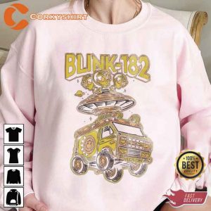 Blink 182 Alien And The Van Graphic Designed T-Shirt