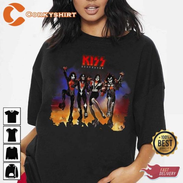 Kiss Rock Band End Of The World 2023 Music Concert T-Shirt For Fans