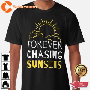Forever Chasing Sunsets Mood Saying Aesthetic Essential Unisex T-Shirt
