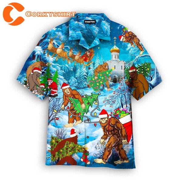 Bigfoot At Christmas Hawaiian Shirt For Men