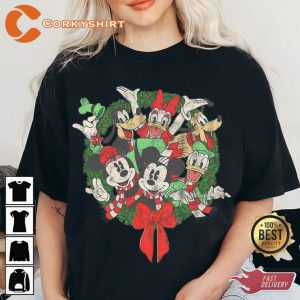 Disney Group Shot Wreath Mickey And Friends Christmas Inspired T-Shirt