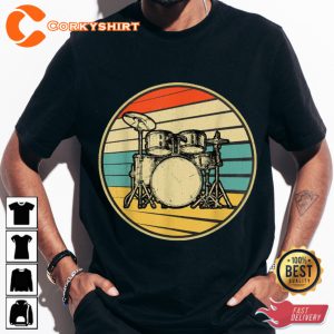 Never Underestimate An Old Man Vintage Drummer Gift T-shirt