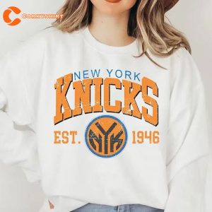Vintage New York Knicks Basketball Sweatshirt